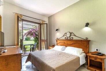 Medar"Horse Country Resort" - Arborea