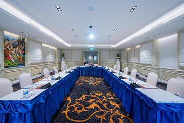 酒店 The Empress Premier Chiang Mai   Sha Extra Plus