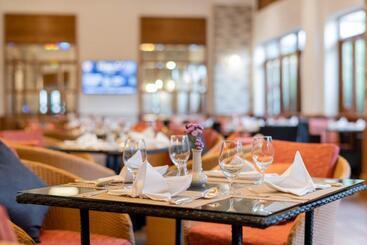酒店 The Empress Premier Chiang Mai   Sha Extra Plus