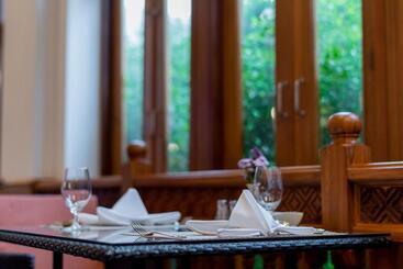 酒店 The Empress Premier Chiang Mai   Sha Extra Plus