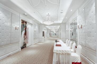 酒店 The Empress Premier Chiang Mai   Sha Extra Plus