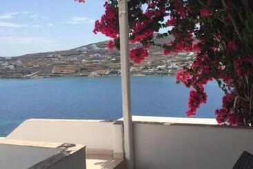 هتل Vana Holidays