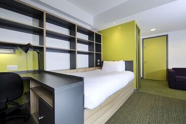 호스텔 Peel Park Quarter   Campus Accommodation