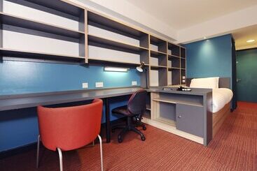 호스텔 Peel Park Quarter   Campus Accommodation