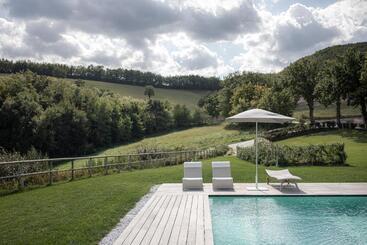 צימר Agriturismo Colle Casini Cortesi