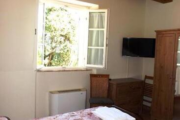 تختخواب و صبحانه Tenuta Villa Colle Sereno