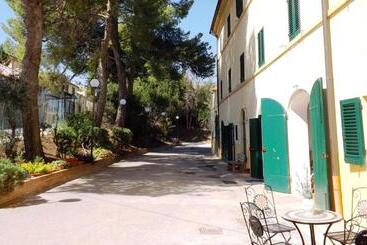 تختخواب و صبحانه Tenuta Villa Colle Sereno