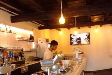 تختخواب و صبحانه Tenuta Villa Colle Sereno