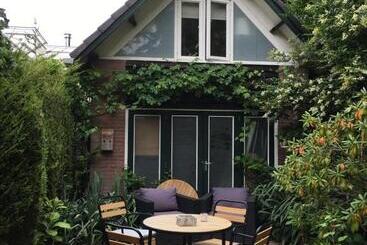 住宿加早餐  Villa Hoog Duin