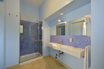 تختخواب و صبحانه Villa Mazzella
