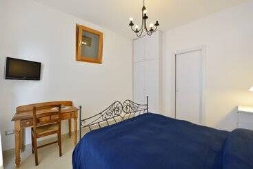 تختخواب و صبحانه Villa Mazzella