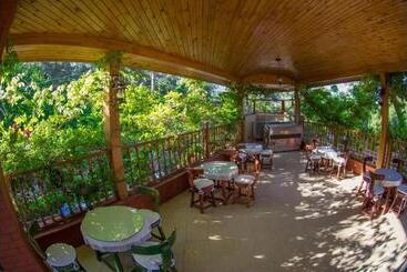 Boncuklu Otel