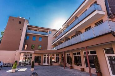 Garni Hotel Anne Mary