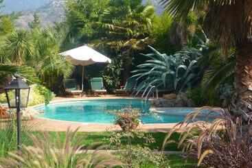 هتل Boutique Solaz Bella Vista De Colchagua
