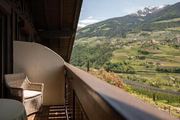 هتل Chalet Gravenstein