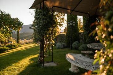 هتل Chalet Gravenstein