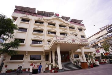هتل Royal Palazzo