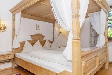 اقامتگاه Appartements Eppanerhof