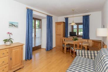 اقامتگاه Appartements Eppanerhof