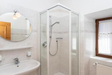 اقامتگاه Appartements Eppanerhof