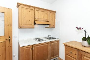 اقامتگاه Appartements Eppanerhof