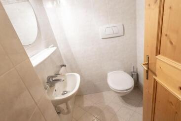 اقامتگاه Appartements Eppanerhof