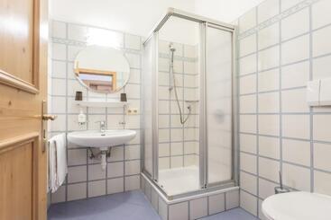 اقامتگاه Appartements Eppanerhof