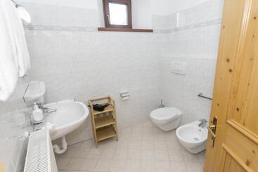 اقامتگاه Appartements Eppanerhof