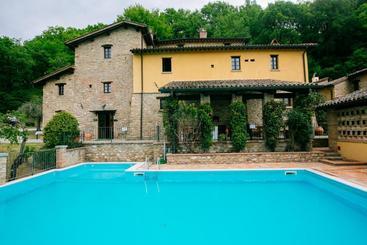 استراحتگاه Borgo Dei Sapori