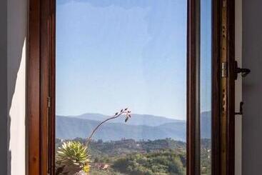 تختخواب و صبحانه Casale San Pietro