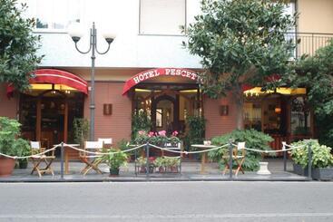 هتل Pescetto