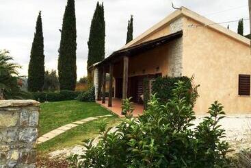 B&b 8380 Saturnia Terme