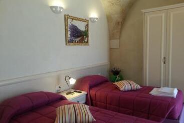 B&b Demetra