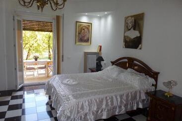 B&b Everest