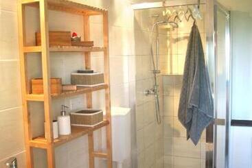 تختخواب و صبحانه Cascina Brunod