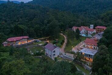 Broad Bean Resort & Spa