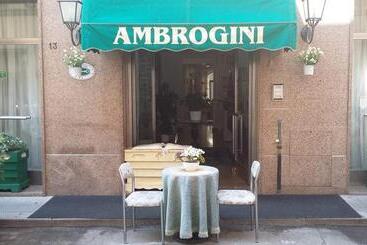هتل Ambrogini