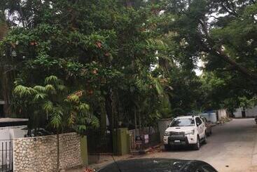 هتل Avenue 11 Boutique Residences, Poes Garden Chennai