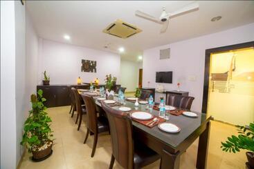 هتل Hill View  Begumpet