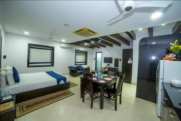 هتل Hill View  Begumpet