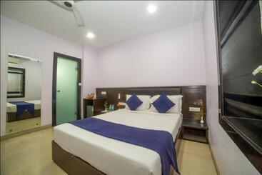 هتل Hill View  Begumpet