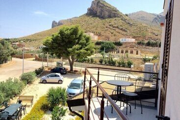 تختخواب و صبحانه Addisa Locazione Breve