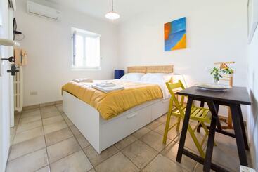 Bed and Breakfast Kalinifta   Io Parto Io Arrivo