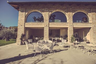 تختخواب و صبحانه Langhe Country House