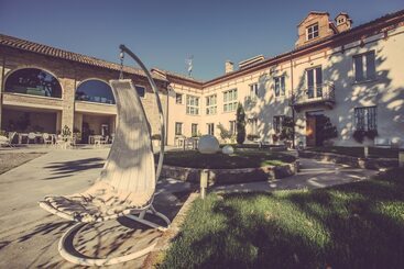 تختخواب و صبحانه Langhe Country House