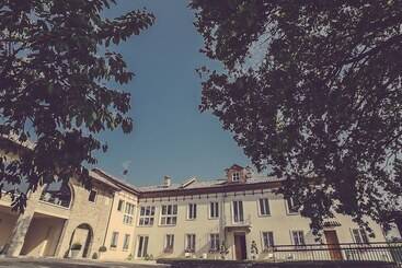 تختخواب و صبحانه Langhe Country House
