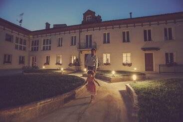 تختخواب و صبحانه Langhe Country House