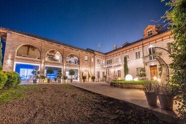 تختخواب و صبحانه Langhe Country House