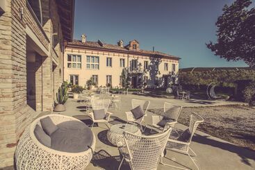تختخواب و صبحانه Langhe Country House