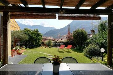 تختخواب و صبحانه Relais Garden Lecco